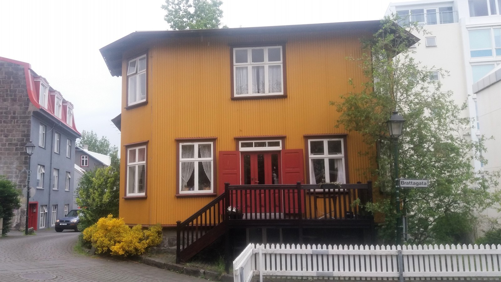 timber houses Reykjavik