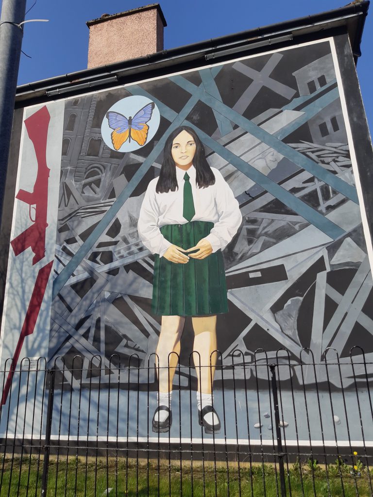 Death of innocence bogside murals Derry